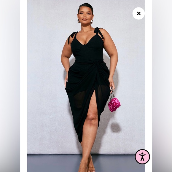 Pretty little thing plus black underwire detail draped midi dress - Picture 1 of 5